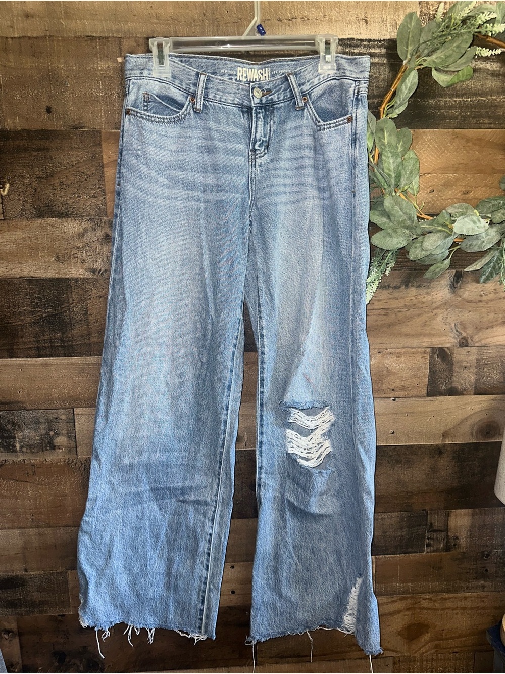 Rewash Light Blue Straight-Leg Jeans with Distressed Knee, size 3